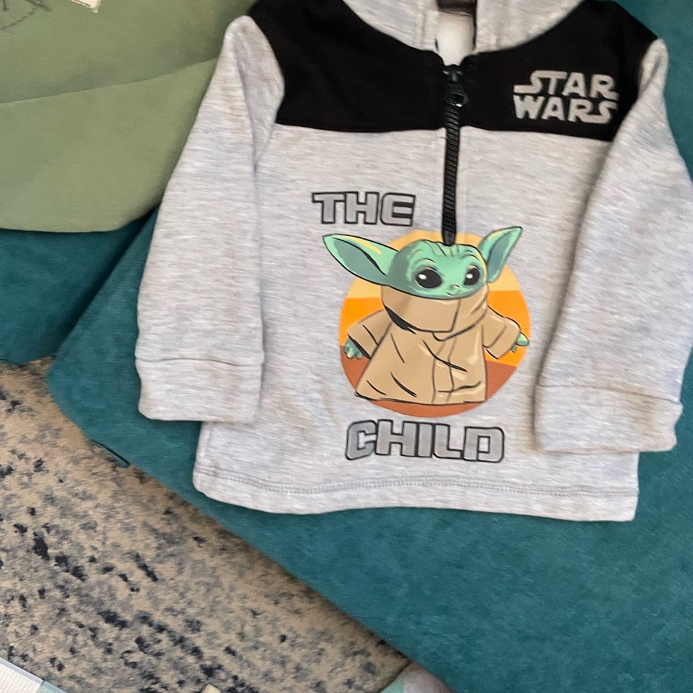 Star Wars Baby Yoda Hoodies bundle - Picture 4 of 5